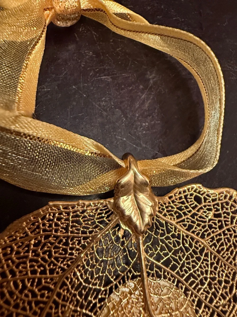 Real Aspen Leaf 24K Gold Finish Ornament USA Nature Skeleton Leaf 90’s Decor